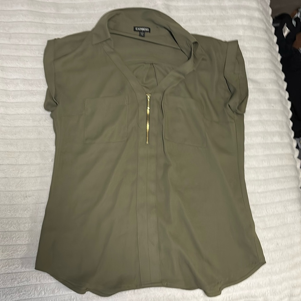 Green express blouse